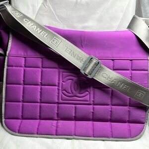Authentic CHANEL Large athletic or travel bag. Shoulder and crossbody bag. W/COA